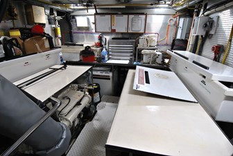 WANDERER 36 Engine Room