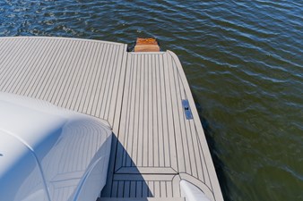 HAWK 20 