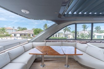 KAOS 25 Flybridge  