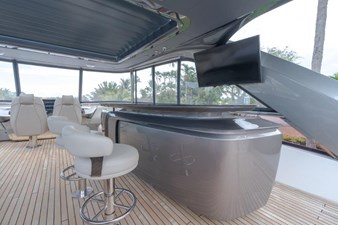 KAOS 26 Flybridge 
