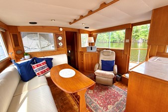 TUMBLEWEED 8 Saloon Aft