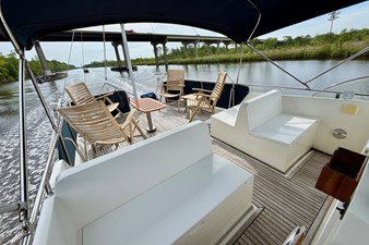 TUMBLEWEED 27 Flybridge