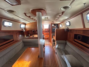 PALOMA 2 Pacific-Seacraft-40-2002 Salon looking Aft