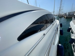 Mangusta 72 25 Mangusta 72