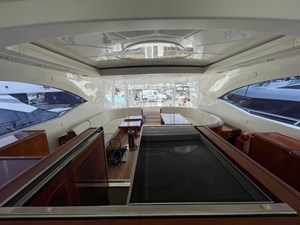 Mangusta 72 9 Mangusta 72