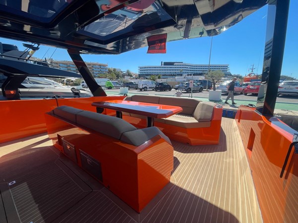 VANQUISH VQ52 - Yates en venta