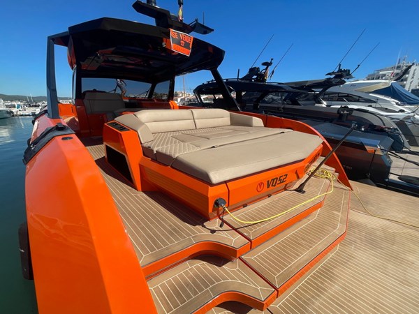 VANQUISH VQ52 - Yates en venta