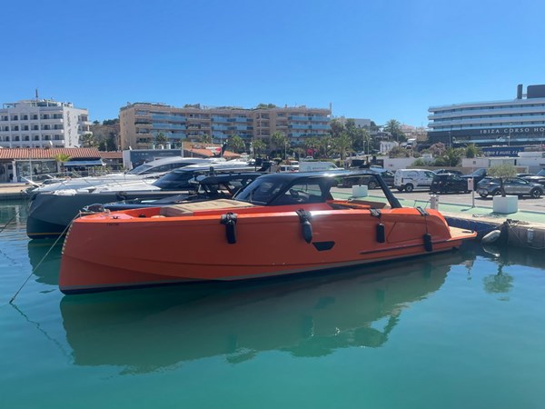 VANQUISH VQ52 - Yates en venta