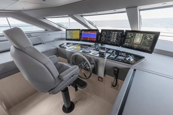 SL106A-wheelhouse