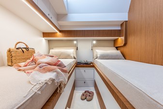 AD ASTRA 60 10 Twin cabin 2