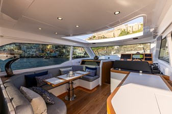 AD ASTRA 60 2 Main deck dining