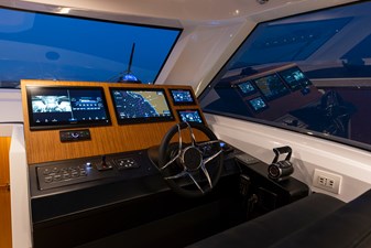AD ASTRA 60 13 Steering station