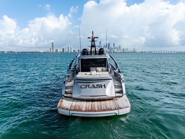 CRASH - Yacht zu verkaufen