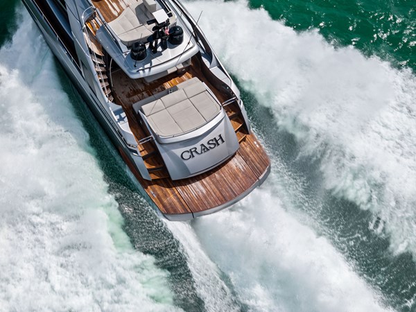 CRASH - Yacht zu verkaufen