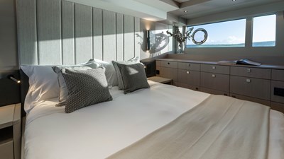 Sunseeker Manhattan 56 9 
