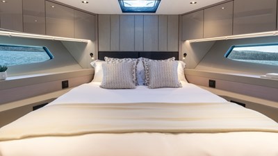 Sunseeker Manhattan 56 14 