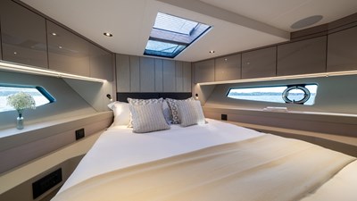 Sunseeker Manhattan 56 15 