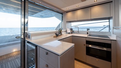 Sunseeker Manhattan 56 4 