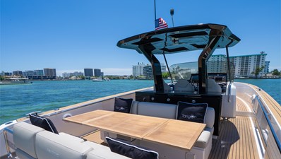 TARIGON YACHT