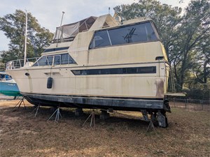 48' Californian 1989 4806 Aft Cabin 3 