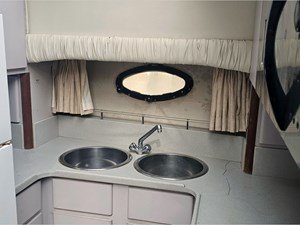 48' Californian 1989 4806 Aft Cabin 23 