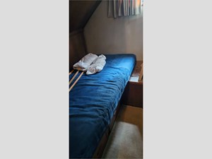 48' Californian 1989 4806 Aft Cabin 32 