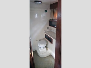 48' Californian 1989 4806 Aft Cabin 37 