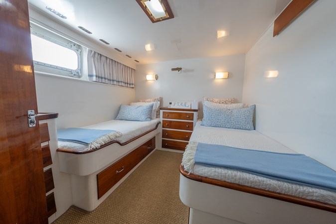 INNISFAIL - Yacht à vendre