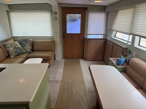 THIS OLD HATT 7 Salon Looking Aft