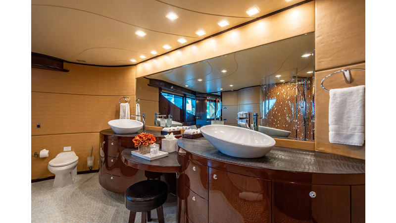 TRUE NORTH - Yacht for sale