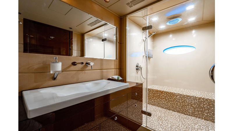 TRUE NORTH - Yacht for sale