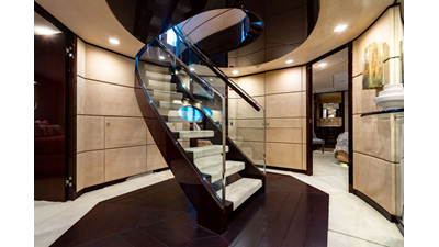 TRUE NORTH 30 