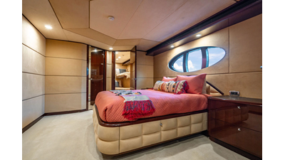 TRUE NORTH 34 