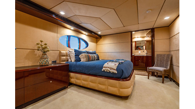 TRUE NORTH 37 