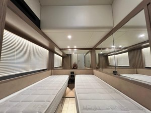 Absolute Navetta 52 7 