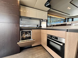 Absolute Navetta 52 34 