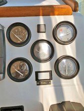 Helm Instruments