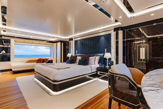 Daybreak 8 DAYBREAK - MASTER STATEROOM LOOKING AFT TO STARBOARD