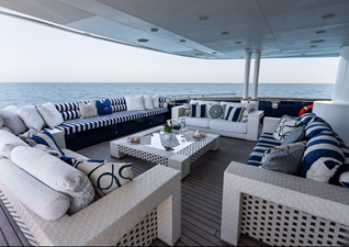 BURKUT 7 Main deck aft seating area