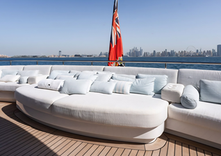 BURKUT 10 Upper deck aft seating area