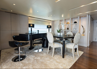 BURKUT 23 Sky lounge 