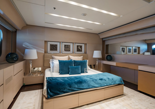 BURKUT 38 Double cabin