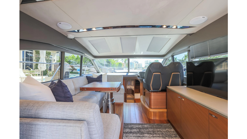 QUICK DECISION - Yacht for sale