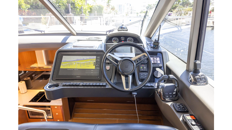 QUICK DECISION - Yacht for sale