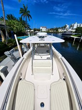 30 ft 2014 Grady-White Canyon 306 2 