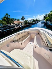 30 ft 2014 Grady-White Canyon 306 4 