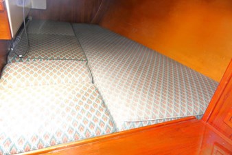 DAWNSEA 24 Quarter Berth