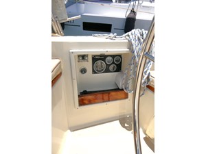 DAWNSEA 32 Engine Instruments