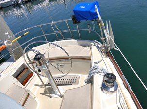 DAWNSEA 37 Cockpit Aft