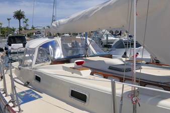 DAWNSEA 42 Cabin Top